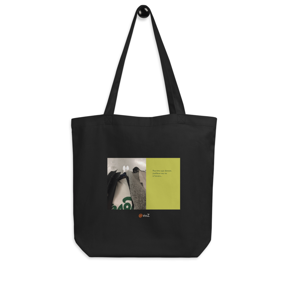 Tote Bag noir en coton Bio EoZ Créations Originales « Peut-être que demain… » accroché