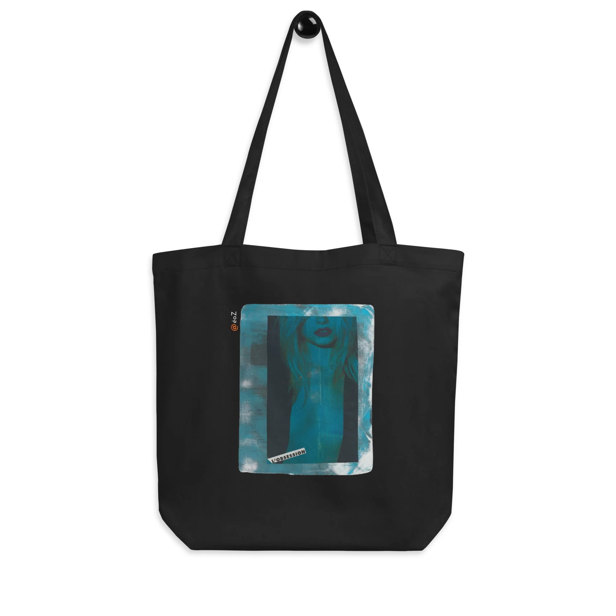 Tote Bag noir en coton Bio EoZ Créations Originales "Obsession" accroché