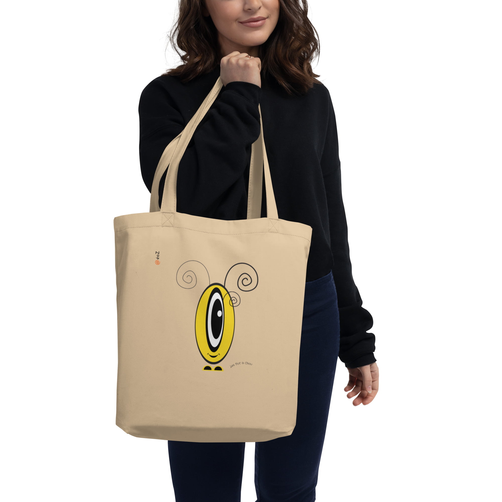 Tote Bag Les Pot’ à Chou jaune en coton Bio porté