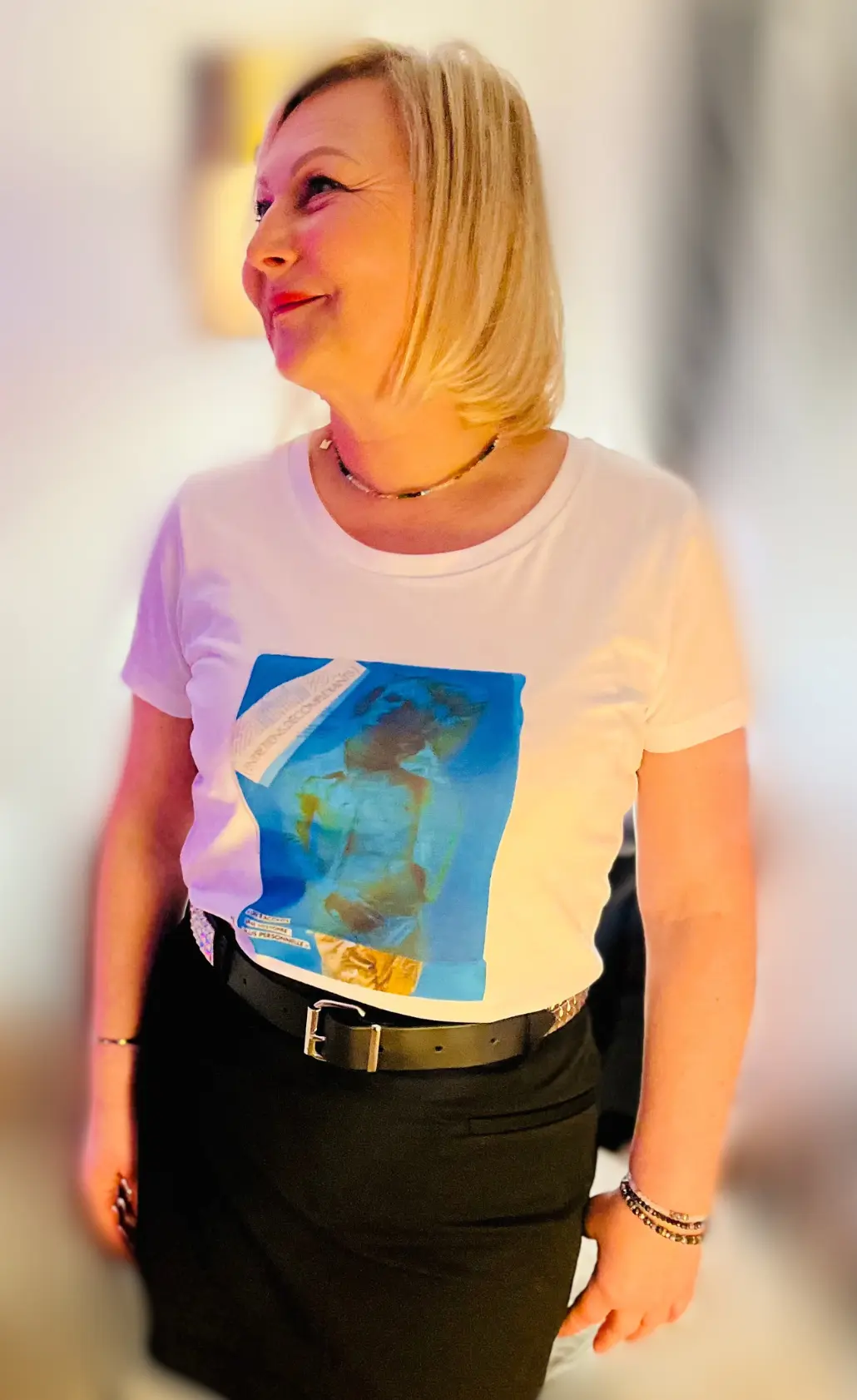 Olga B. porte le tshirt femme "Boy Bleu" Olga B. porte le tshirt femme "Boy Bleu"