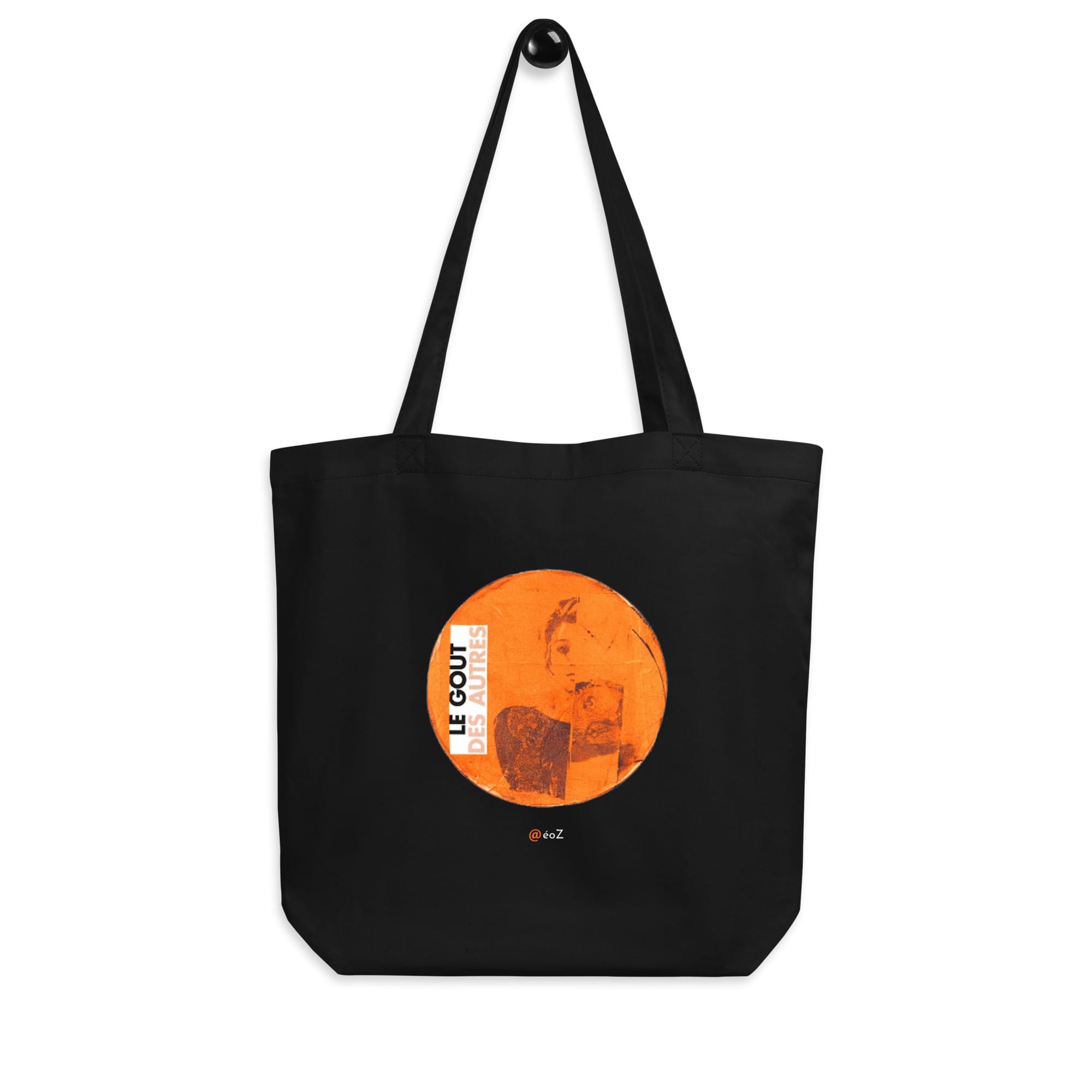 Tote Bag Bio EoZ Créations Originales “Le Goût des Autres” accroché