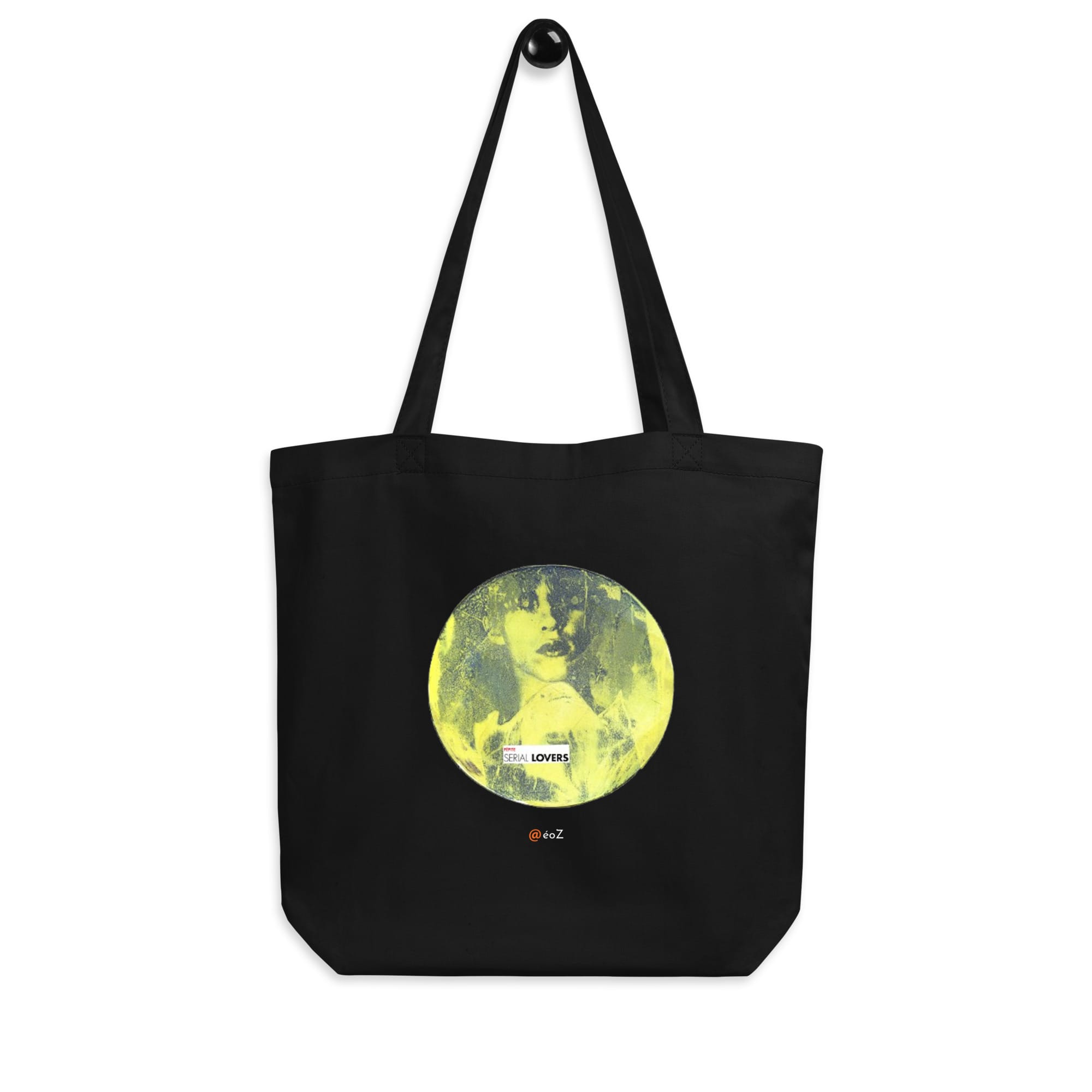 Tote Bag Bio EoZ Créations Originales “Serial Lovers” accroché